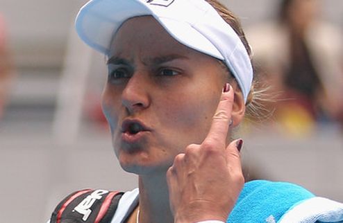 София (WTA). Петрова сокрушила Возняцки в финале Российская теннисистка закрепила успешную концовку сезона великолепной победой над Каролин Возняцки, ко...