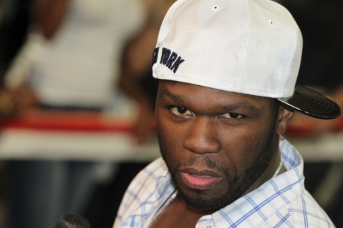 Мерчант о разрыве сотрудничества 50 Cent'а и Мейвезера Известный аналитик канала HBO прокомментировал перспективы рэппера в мире бокса.