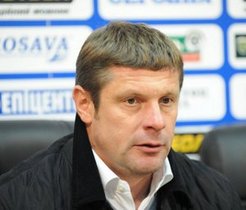 Лужный: "Мы сейчас играем моментами" Главный тренер Таврии Олег Лужный рад, что его команде удалось взять три очка в матче с Зарей.