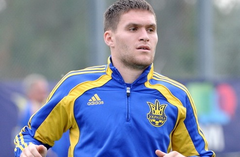 Селин перейдет в Динамо Клубы практически согласовали переход защитника сборной Украины.