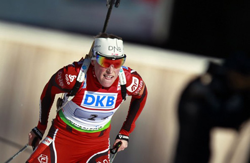 Биатлон. Бергер: "Сегодня моим приоритетом была стрельба" Норвежская биатлонистка Тора Бергер прокомментировала свою победу в индивидуальной гонке на эт...