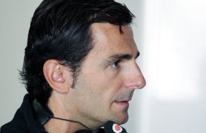 Формула-1. Де ла Роса на пенсию не собирается Прошлый сезон опытный испанец провел в составе HRT.