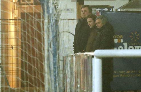 Моуриньо пожертвовал пресс-конференцией Реала ради тренировки сына Особенный предпочел посмотреть, как его отпрыск играет в футбол, общению с журналиста...