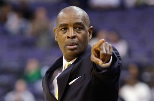 НБА. Атланта готовит смену тренера Неудачи Хоукс в последних матчах пошатнули позиции Ларри Дрю.