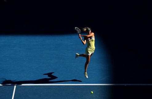 Australian Open. Еще одна разминка для Шараповой Мария Шарапова практически не встретила сопротивления со стороны Екатерины Макаровой, записав на свой с...