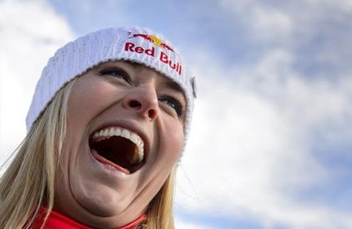 Горные лыжи. Вонн выигрывает в гигантском слаломе  Американка Линдси Вонн неожиданно выиграла гигантский слалом на этапе Кубка мира по горным лыжам в Ма...