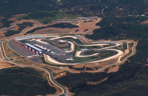 Португалия и Франция могут принять этап Формулы-1 В предстоящем чемпионате, по всей видимости, все же будет 20 гонок.