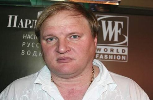 Хрюнов: "Мы недовольны решением WBA" Менеджер Александра Поветкина Владимир Хрюнов прокомментировал решение WBA о возможности проведения Владимиром Клич...