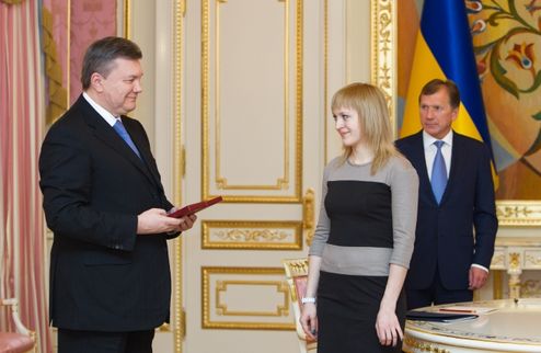 Шахматы. Ушенину наградили орденом Украинская чемпионка мира получила награду от президента Украины.