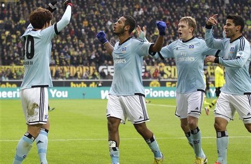 Дортмунд разбит Гамбургом, Байер остужен Гладбахом Команда Клоппа остается на втором месте Бундеслиги.