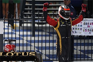Формула-1. Булье: "Лотус стала командой топ-уровня" Глава конюшни из Энстоуна поговорил с прессой о победе Кими Райкконена на стартовом Гран-при сезона.