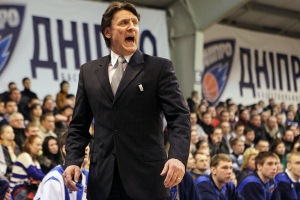 Хомичюс: "Каждый тренер, публика, спонсоры хотят одного — побед" Главный тренер Днепра прокомментировал победу своей команды в Одессе. 