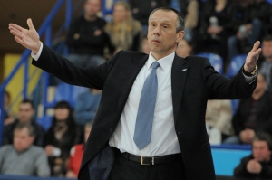 Завалин: "Скамейка стала короткой" Главный тренер Азовмаша после победы над БК Донецк сделал акцент на кадровых проблемах команды.