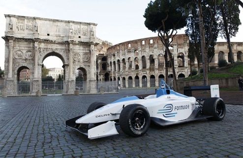 В Рено поддерживают идею участия в Формуле-Е Французский автопроизводитель открывает новые горизонты.