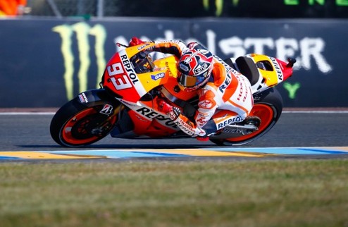 MotoGP. Гран-при Франции. Маркес выигрывает свободные заезды Марк Маркес опередил Дани Педросу и возглавил комбинированный протокол свободных практик.