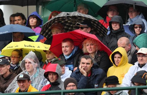 Дневник Ролан Гаррос. Дождь и еще раз дождь iSport.ua подводит итоги очередного игрового дня Открытого чемпионата Франции.