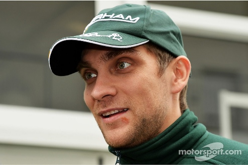 Формула-1. Петров планирует вернуться Российский гонщик прокомментировал свои шансы вновь оказаться за рулем болида.