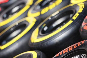 Формула-1. Пирелли: новые шины будут опробованы в Венгрии Компания Пиреллиi, в очередной раз изменив свои планы, сообщила, что модифицированные шины не ...