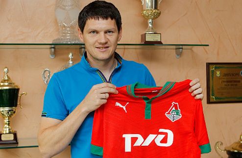 Официально: Михалик — игрок Локомотива Экс-защитник киевского Динамо очень быстро трудоустроился в московском клубе.