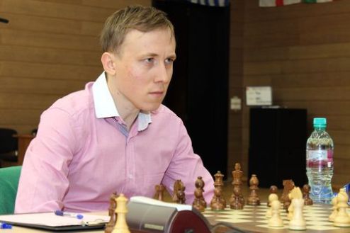Шахматы. ЧУ. Очередной тур без победы для Пономарева 23 июня на турнире состоялись очередные туры - 8-й у мужчин и 6-й у женщин.