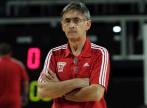 Турция: Таньевич останется тренером сборной Великовозрастный специалист все же сохранит свой пост в преддверии Евробаскета.