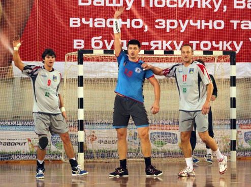Гандбол. ЗТР вышел из отпуска Самый титулованный мужской гандбольный клуб Украины начал подготовку к новому сезону. 