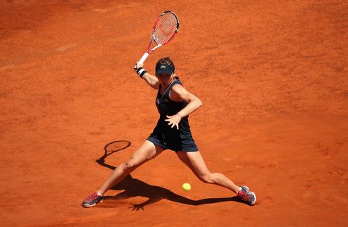 Новый триумф Халеп Румынская теннисистка выиграла третий подряд финал в сезоне, покорив в этот раз Будапешт.