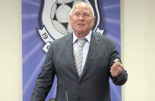 Климов огласил задачи на сезон Сегодня на базе в Совиньоне прошла встреча Черноморца с президентом клуба Леонидом Климовым. 