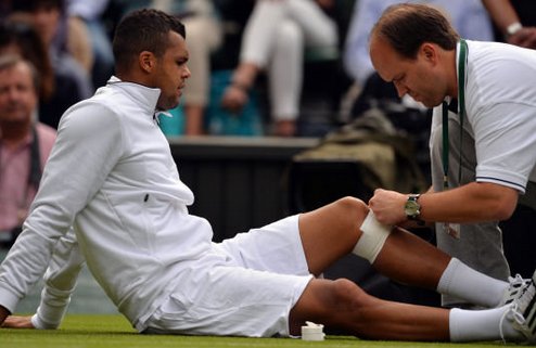 Тсонга не сыграет на US Open Французский теннисист вынужден пропустить последний Грэнд Слэм сезона из-за травмы.