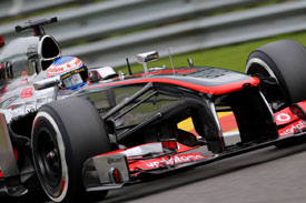 Формула-1. Баттон критикует Макларен Дженсон Баттон считает, что в McLaren поспешили с тактическими решениями по ходу Гран-при Бельгии.