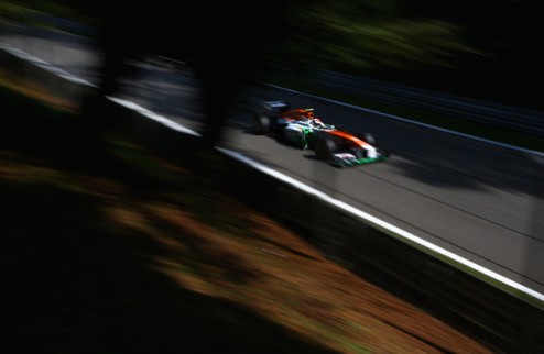 Формула-1. Сутиль: минус три позиции на старте Адриан Сутиль потеряет три позиции на старте гонки в Монце.