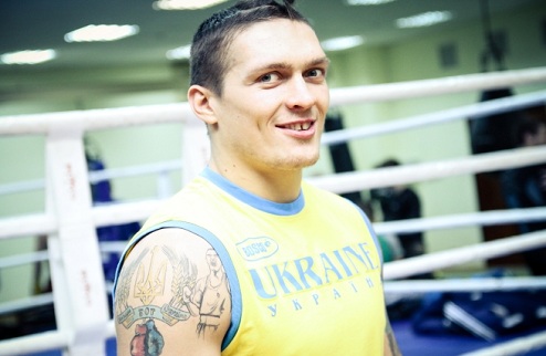 На днях Усик подпишет контракт с K2 Promotions В ближайшие дни Александр Усик станет боксёром промоутерской компании братьев Кличко.