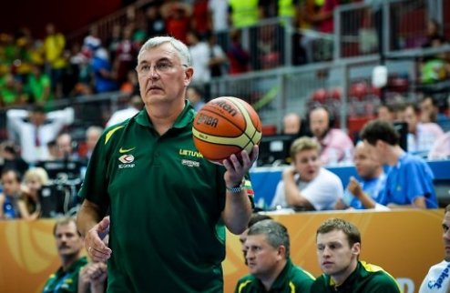 Казлаускас может покинуть пост главного тренера сборной Литвы Не факт, что коуч литвоцев продолжит работу со сборной после Евробаскета в Словении.