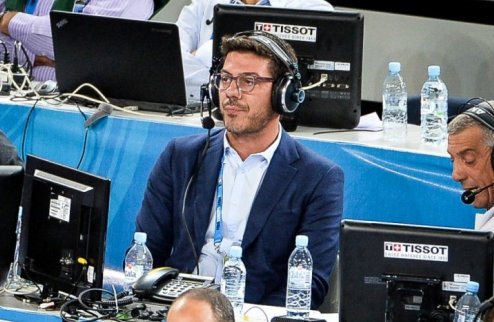 Кацикарис может принять сборную Греции Несостоявшийся главный тренер сборной России до сих пор остается без работы. 