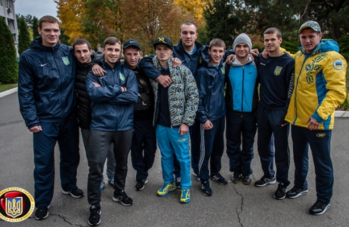 В Алматы стартует чемпионат мира по боксу Завтра в Алматы (Казахстан) начнется чемпионат мира по боксу среди мужчин, на котором впервые любители-боксеры...