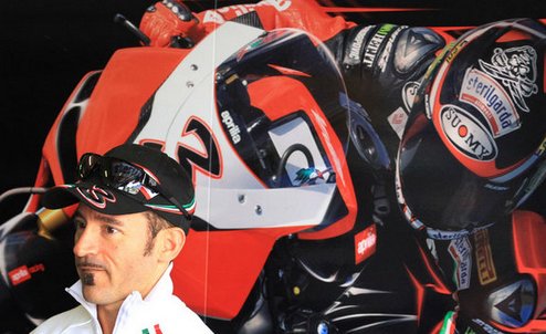 Официально: Априлья вернется в MotoGP в 2016-м году Итальянский производитель возвращается в Королевские мотогонки.