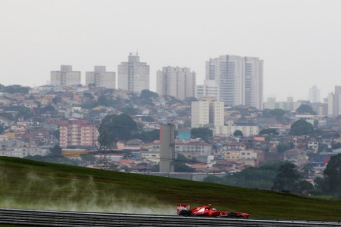 Формула-1. Масса: "Хочу отдать дань уважения команде" Пилот Феррари прокомментировал грядущую грядущую квалификацию и основную гонку на Гран-при Бразили...