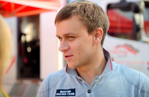 Александр Салюк: "Хочу, чтобы богатые люди обращали внимание на автоспорт" iSport.ua взял большое интервью у одного из лучших украинских автогонщиков Ал...