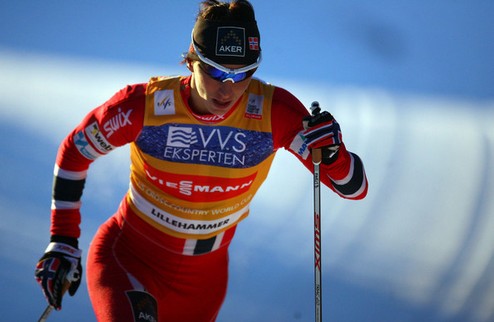 Лыжные гонки. Бьорген и Глёрссен выигрывают спринт в Давосе Норвежцы Марит Бьорген и Андерс Глёрссен уверенно выиграли спринты коньковым стилем на этапе...
