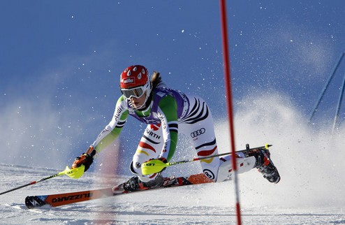 Горные лыжи. З.Риш избежала серьезных травм У Зузанне Риш будет возможность подготовиться к Олимпиаде в Сочи.