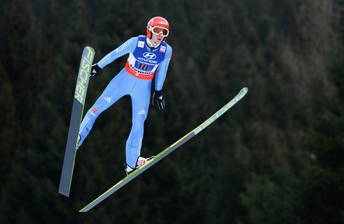 Прыжки с трамплина. Фрайтаг не выступит в Энгельберге Немецкий прыгун принял решение пропустить этап в Швейцарии.