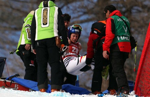 Горные лыжи. Хронек "пролетает" мимо Олимпиады Вероник Хронек вынуждена пропустить главный старт четырехлетки по причине травмы.