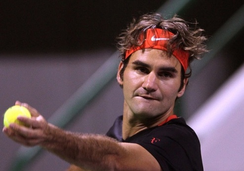 Федерер: "В молодости нуждался в огранке" Швейцарский теннисист вспомнил, как чувствовал себя перед победой на Уимблдоне в 2003-м году.