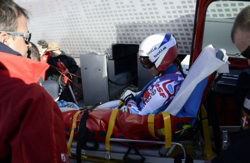 Горные лыжи. Маршан-Арвьер пропустит три недели Француженка Мари Маршан-Арвьер травмировала плечо, но сможет восстановиться к началу Олимпийских игр.
