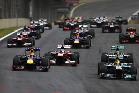 Формула-1. ФИА опубликовала список номеров пилотов Международная автомобильная федерация опубликовала свежую версию списка участников чемпионата Ф-1 гря...