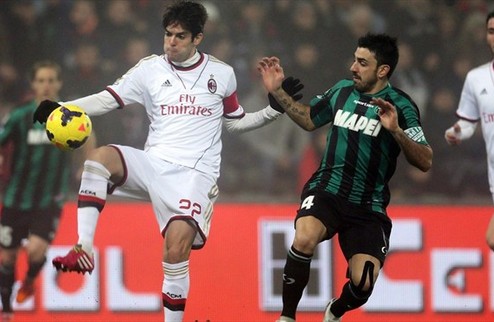 Милан пал под голами Берарди Россонери проиграли свой матч 19 тура Серии А, несмотря на счет 2:0 уже в дебюте.