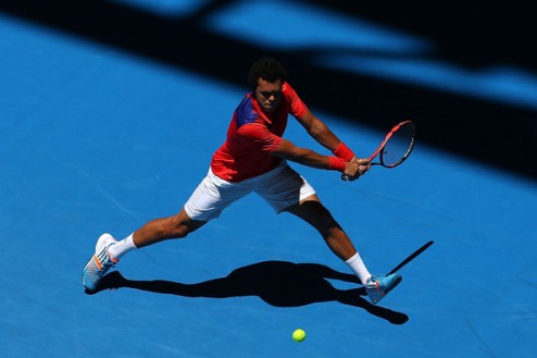 Тсонга: "При такой жаре никогда не играл" Французский теннисист прокомментировал свой триумф в первом раунде Australian Open.