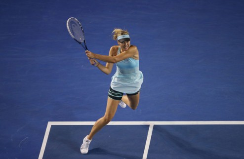 Шарапова: "Счастлива, что вообще смогла сыграть" Россиянка прокомментировала свою дебютную победу на этом Australian Open над американкой Бетани Маттек-...