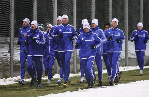 Динамо: тренировки начались Киевский клуб приступил к тренировочной работе. 