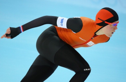 Конькобежный спорт. Оранжевый фестиваль продолжается! Голландки занимают четырех первых места на дистанции 1500 метров, а Йорин Тер Морс берет золото с ...